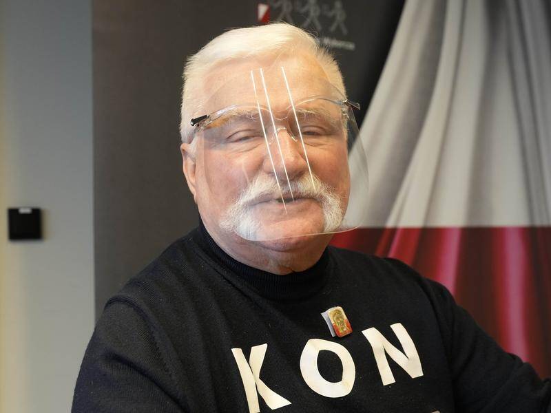 Poland's former president Lech Walesa has vowed not to part from his mask after contracting COVID-19