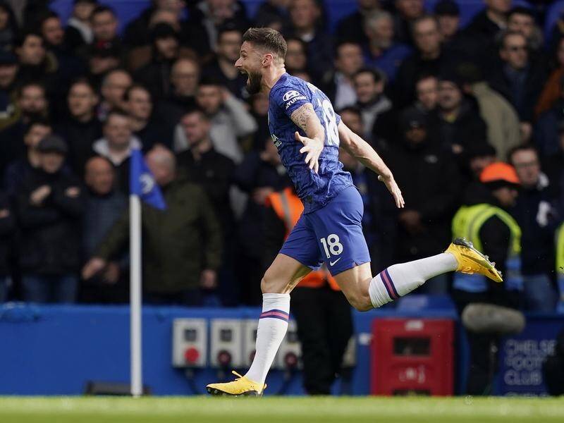 Olivier Giroud celebrates scoring Chelsea's opener in the 2-1 EPL win over London rivals Tottenham.