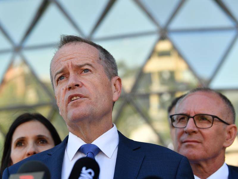 Federal Labor leader Bill Shorten has backed the SA premier Jay Weatherill's vision for the state.