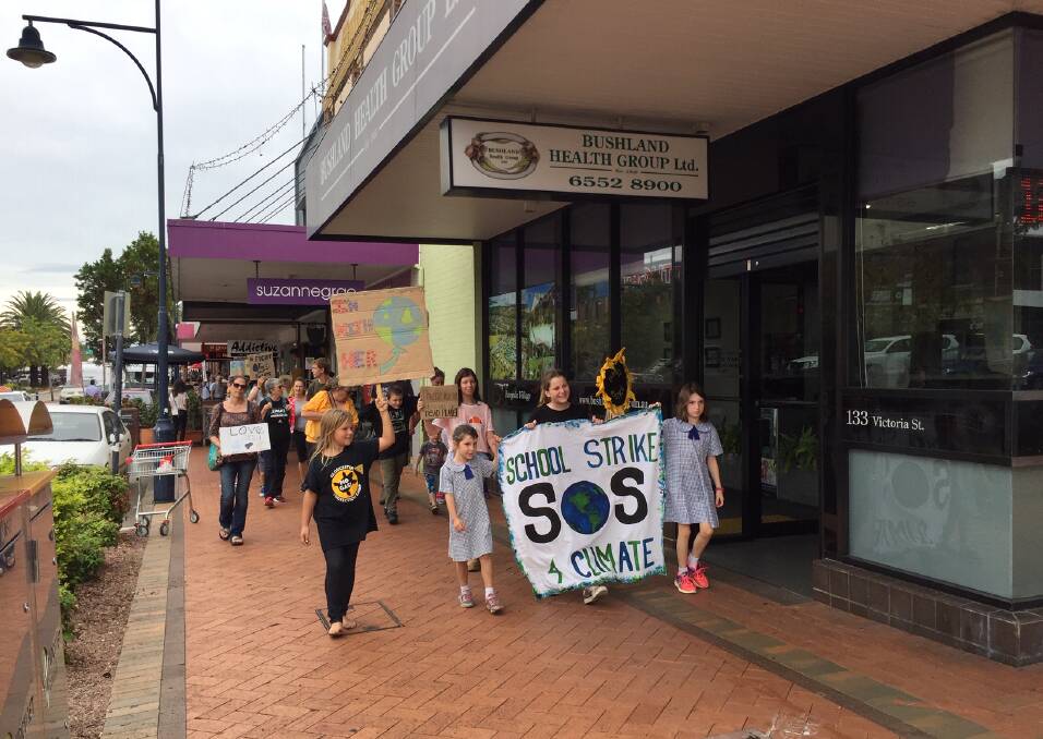 The climate change march heads down Victoria Street. Photo: Toni Bell. 