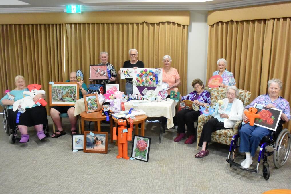 Ann Chislett, Ray Rollings, Bede McDonagh, Philip Kenyan, Wilma Brown, Neita Pearce, Gwen Greedy, Maisie Hicks and Elaine Donohoe with entries in Taree Show.