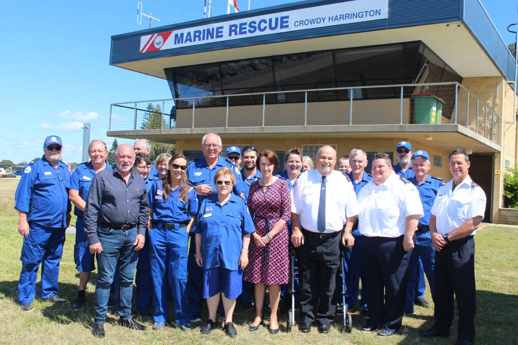 Member for Port Macquarie Leslie Williams with members of the Crowdy Harrington Marine Rescue Unit.