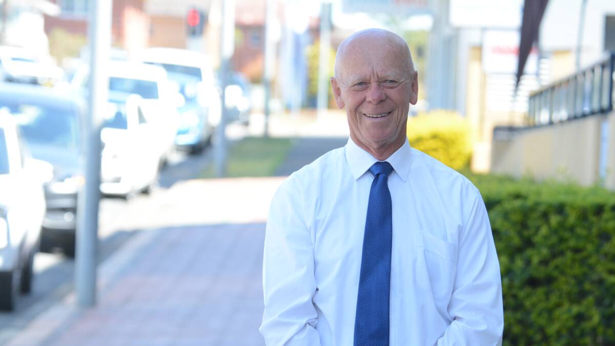 MidCoast mayor David West praises the decision to postpone the NSW local government elections to 2021.